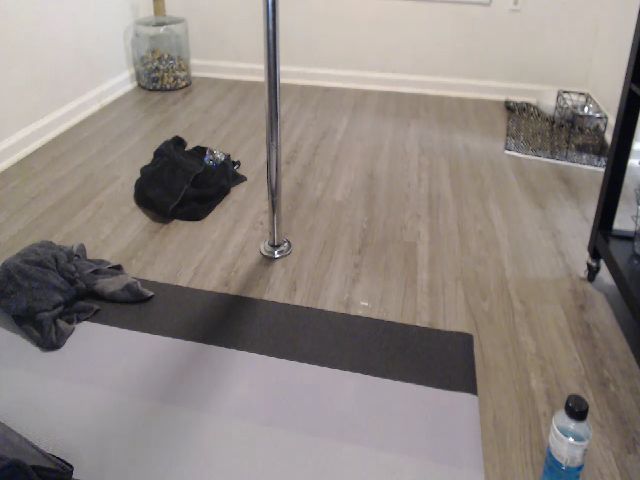 Live sex webcam photo for EvilxPixi #263477108