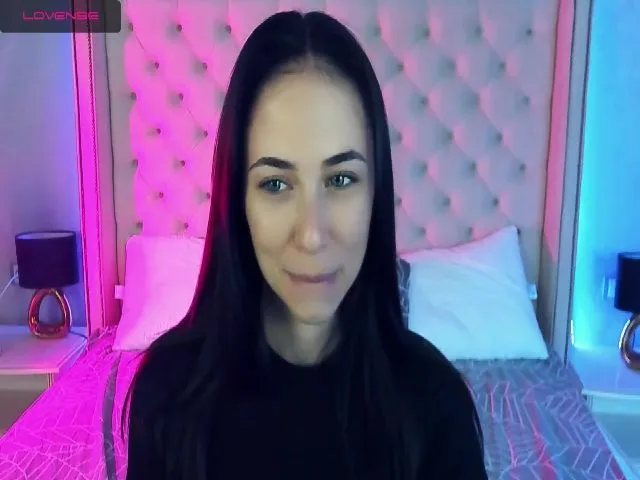 Live sex webcam photo for MilkaBabyDoll #261692166