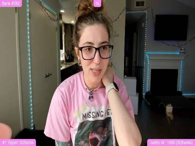 Live sex webcam photo for TheSharkQueen #263415672