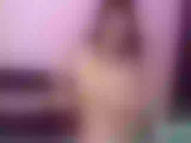 Live sex webcam photo for MaiiAngel #255530101