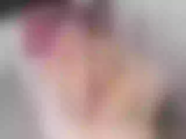 Live sex webcam photo for StormiSquirt #258147499
