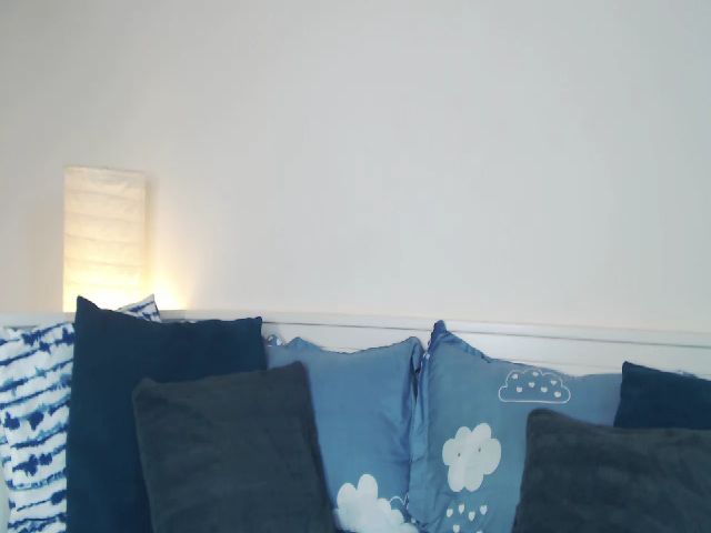 Live sex webcam photo for EveGoddes #253744652