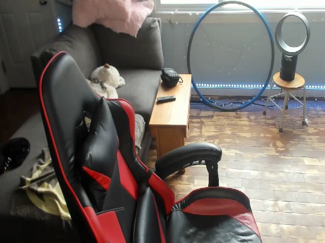 Live sex webcam photo for Janrubygirl #256352558