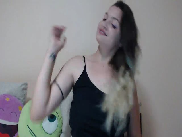 Live sex webcam photo for XArmynnya #257047253