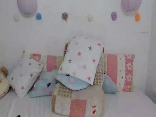 Live sex webcam photo for Em_aa #251824232