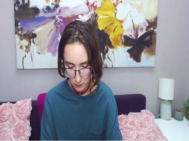 Live sex webcam photo for CleverAlexiss #261278468