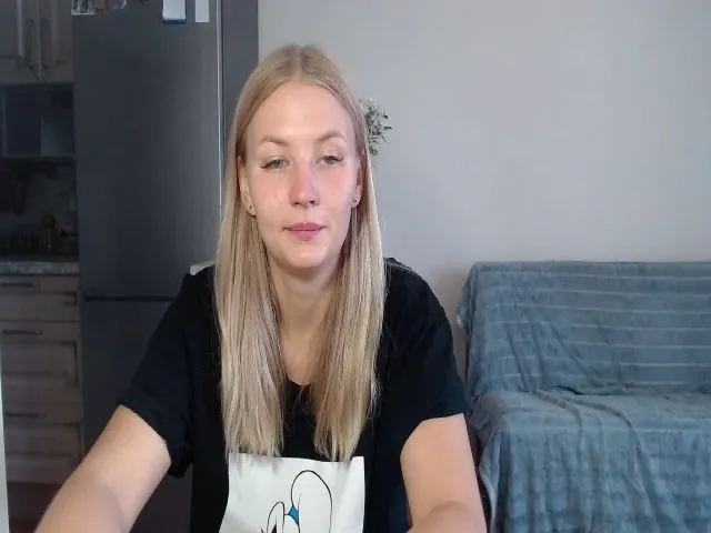 Live sex webcam photo for UrBlack_Kitty #263004342