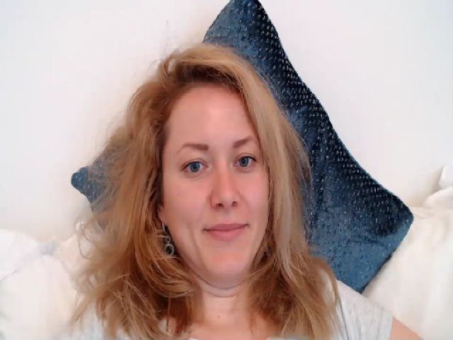 Live sex webcam photo for TessaPerf #263191725