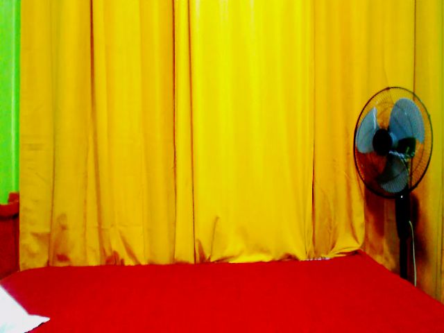 Live sex webcam photo for Angelsweet02 #256514574