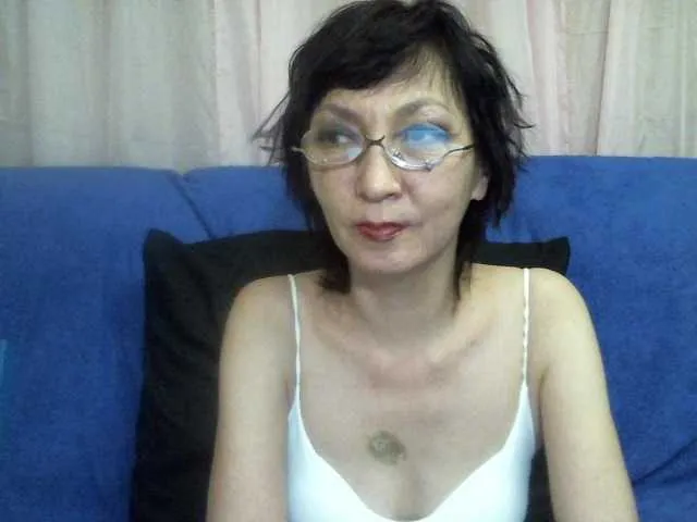 Live sex webcam photo for Elia-Asia #253159035