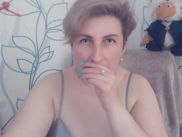 Live sex webcam photo for DepravedMadam #243400789