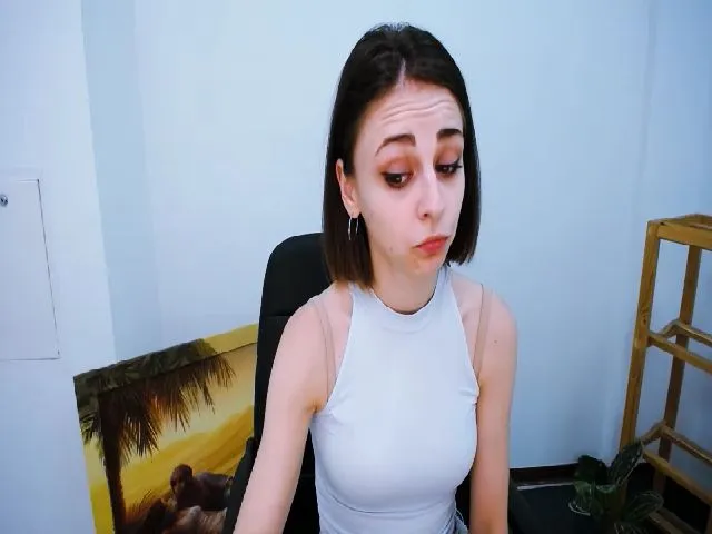 Live sex webcam photo for Tetti_Korti #263566065