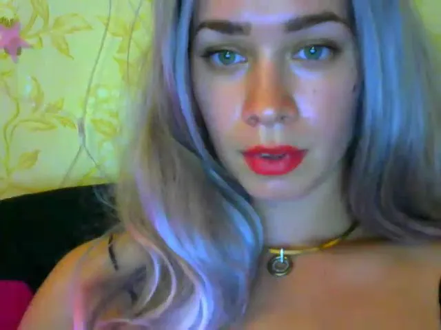 Live sex webcam photo for SofiAmeli #252284655