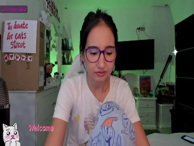 Live sex webcam photo for AnnieJulieth #262016534