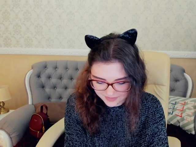 Live sex webcam photo for EliRoks #241051757