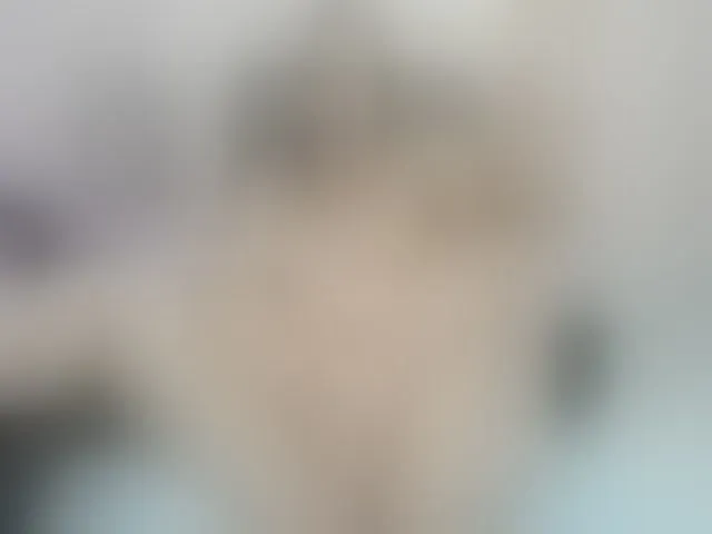 Live sex webcam photo for LEYNABRAUN #254312687