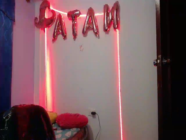 Live sex webcam photo for Hot_skinny_ #253244210