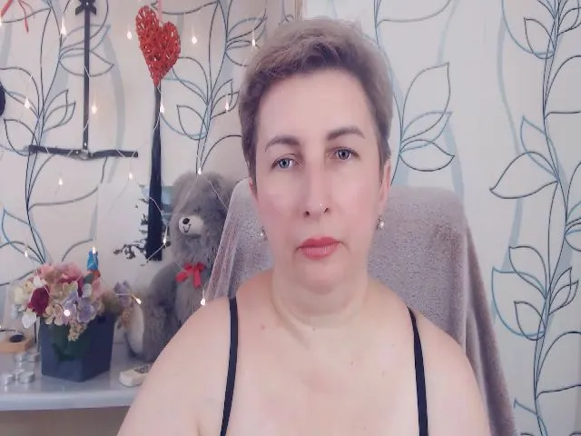 Live sex webcam photo for DepravedMadam #262551889
