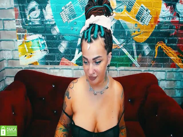 Live sex webcam photo for SonnyVolly #257069148