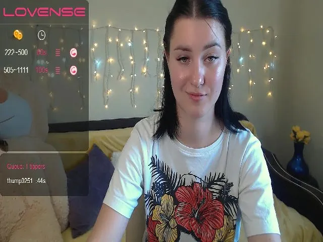 Live sex webcam photo for JenniferGill #263029608