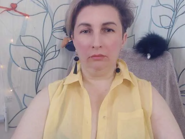 Live sex webcam photo for DepravedMadam #242229204