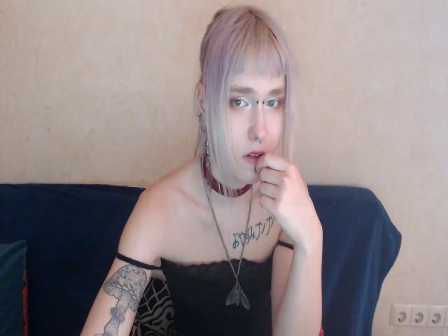 Live sex webcam photo for Killinna #256261763