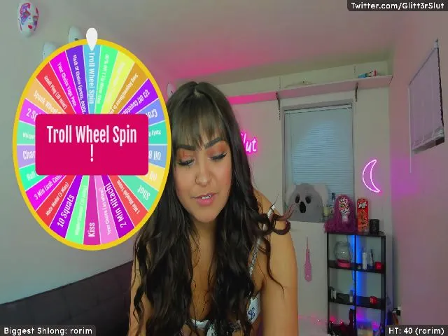 Live sex webcam photo for Glitt3rSlut #257843734