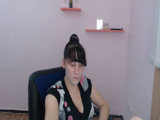 Live sex webcam photo for SofinaKers #260964368