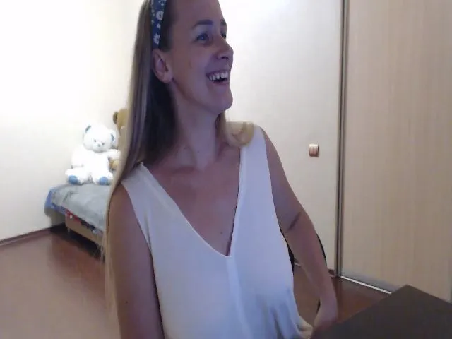 Live sex webcam photo for ViktoriyaS #260201858