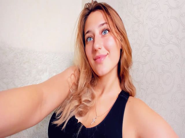 Live sex webcam photo for JNeir_ #261362402