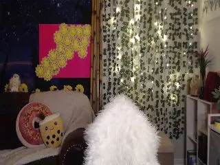 Live sex webcam photo for AudryLikes #251710453