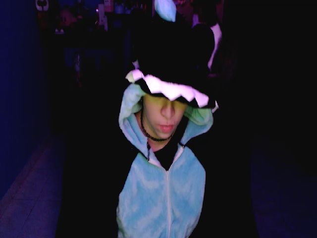 Live sex webcam photo for umaru_michae #254683903