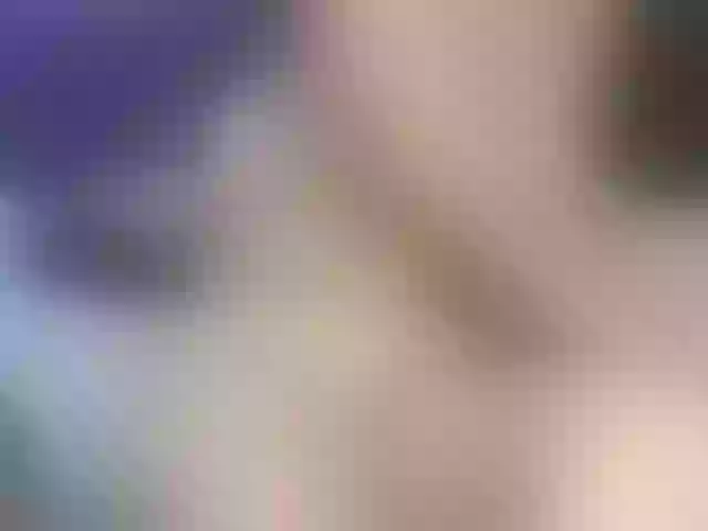 Live sex webcam photo for momlatin #241145287