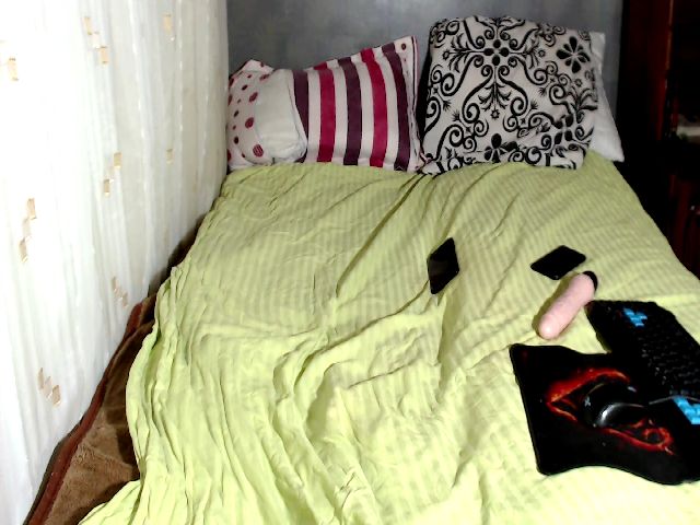 Live sex webcam photo for Simonaaa #258179401