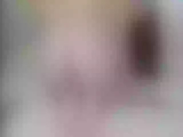 Live sex webcam photo for GirlPleasure #263679423
