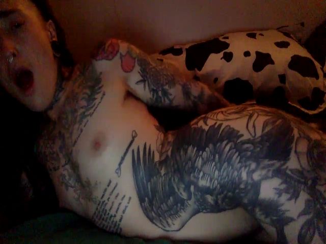 Live sex webcam photo for Ynigma #252736523