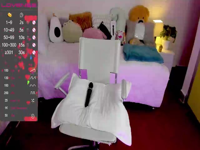 Live sex webcam photo for violeta_love2 #255586286