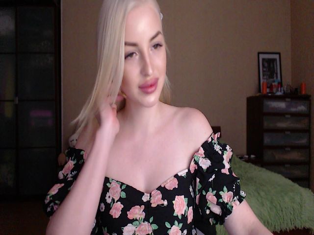 Live sex webcam photo for MilanaOmg #287884354