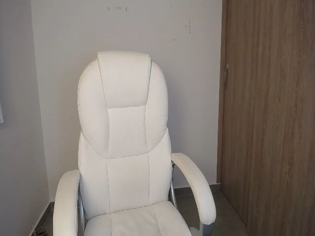 Live sex webcam photo for Littlelisa__ #253612941