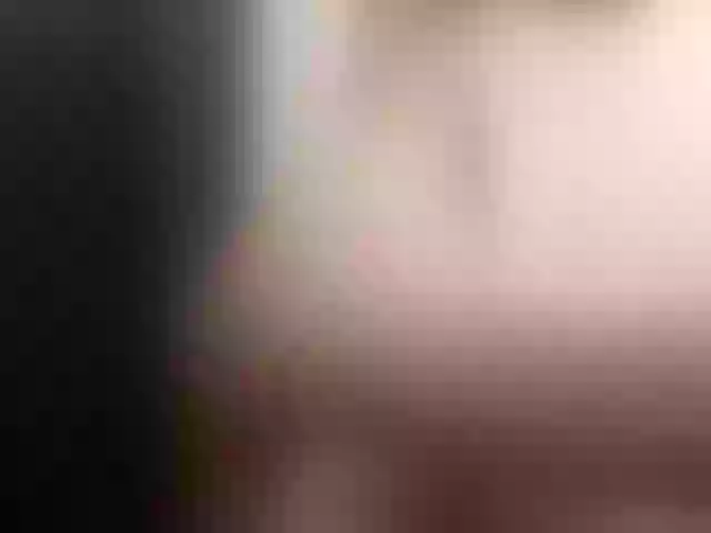 Live sex webcam photo for Arianaskysexx #253208418
