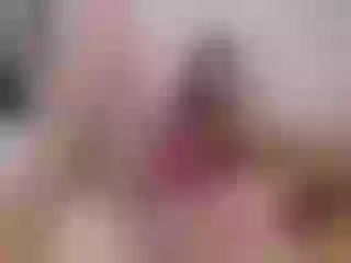 Live sex webcam photo for AngelSmilea4U #251659743