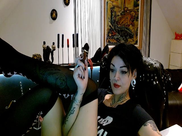 Live sex webcam photo for DaemonInk #254570686