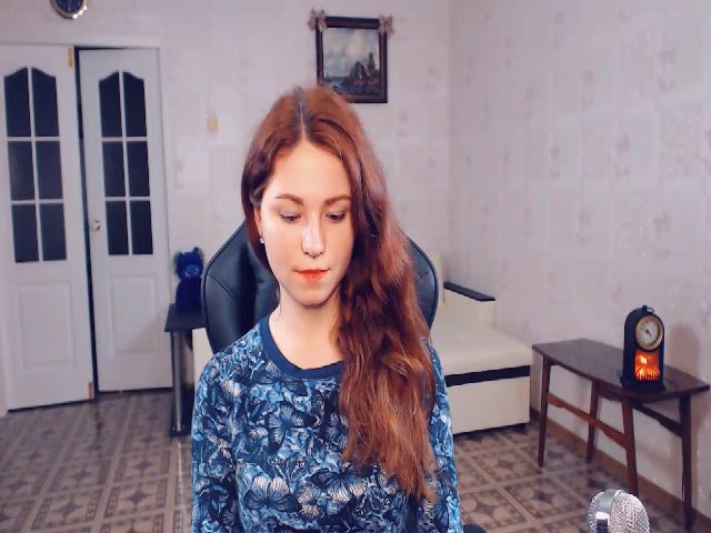 Live sex webcam photo for BettyGinger #265178415