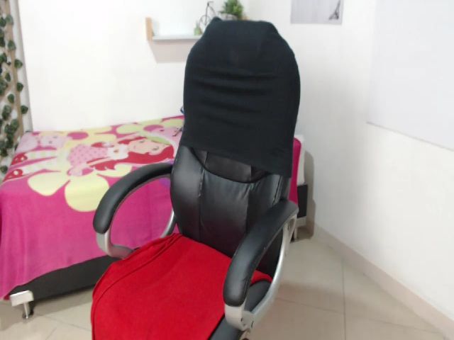 Live sex webcam photo for Abba_smith #258904333