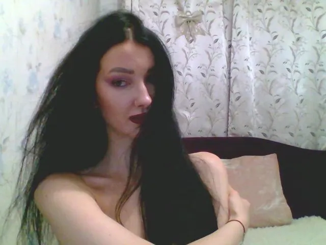 Live sex webcam photo for GirlPlayy #252667850