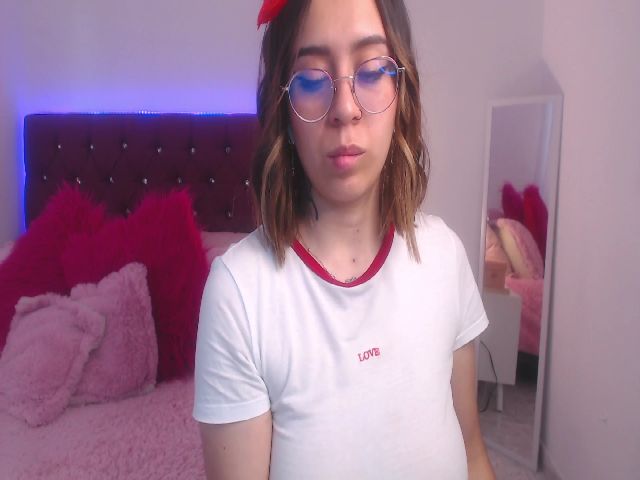 Live sex webcam photo for SamPuckett #257173052