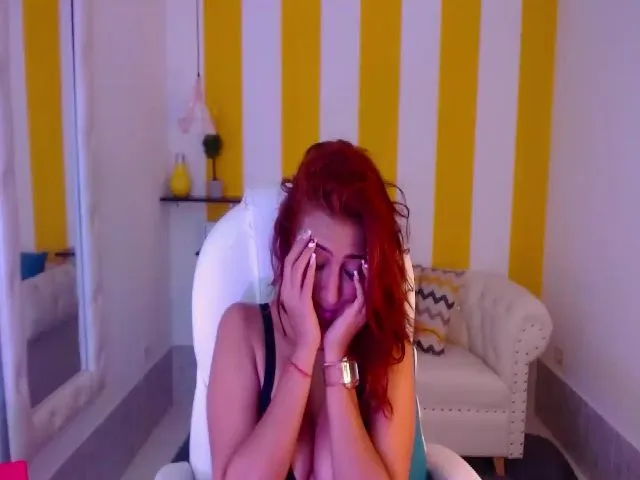 Live sex webcam photo for Julietacollin #255044006