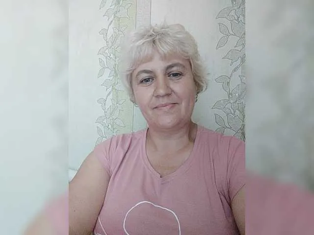 Live sex webcam photo for AngelaFamez #251405585