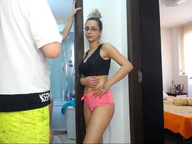 Live sex webcam photo for nolimit3some #245199316