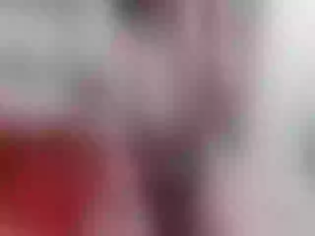 Live sex webcam photo for JullieMilf #262577050